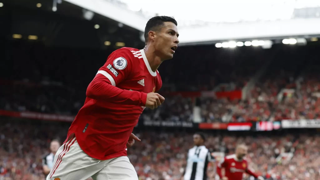 "Mệt Mỏi Vì Nước Anh": Ronaldo Sẽ Đi Về Đâu?