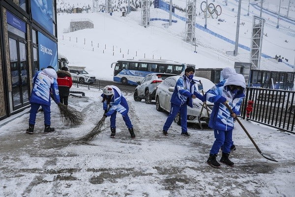 Ban Tổ Chức Bắc Kinh 2022 Đánh Giá Cao Các Tình Nguyện Viên Phục Vụ Trong Thế Vận Hội Olympic Mùa Đông Đầy Thử Thách