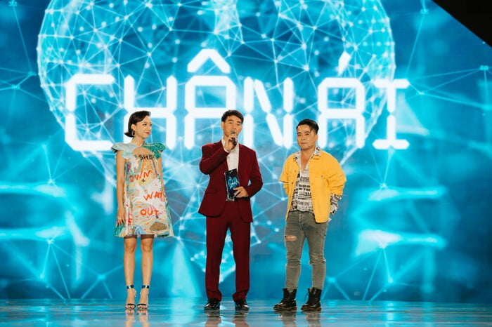 Lần Đầu Ngồi Ghế Bình Luận Chân Ái, Băng Di: 'Giới Trẻ Ngày Nay Rất Dễ Bỏ Đi Tình Yêu Của Chính Mình'
