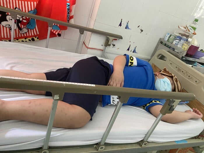 Tp.hcm: Số Trẻ Mắc Covid-19 Tăng Nhanh, Sẵn Sàng Phương Án Thu Dung, Điều Trị