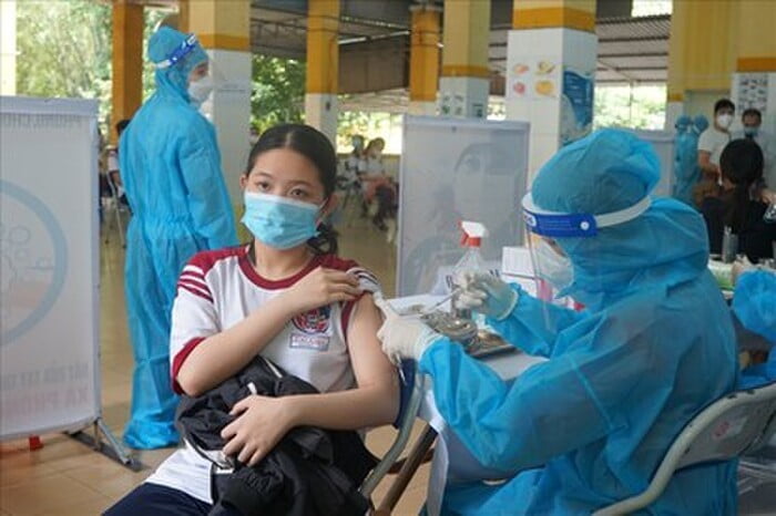 Tp.hcm Sẽ Bố Trí Tiêm Vaccine Covid-19 Cho Trẻ 5-11 Tuổi Tại Trường Học