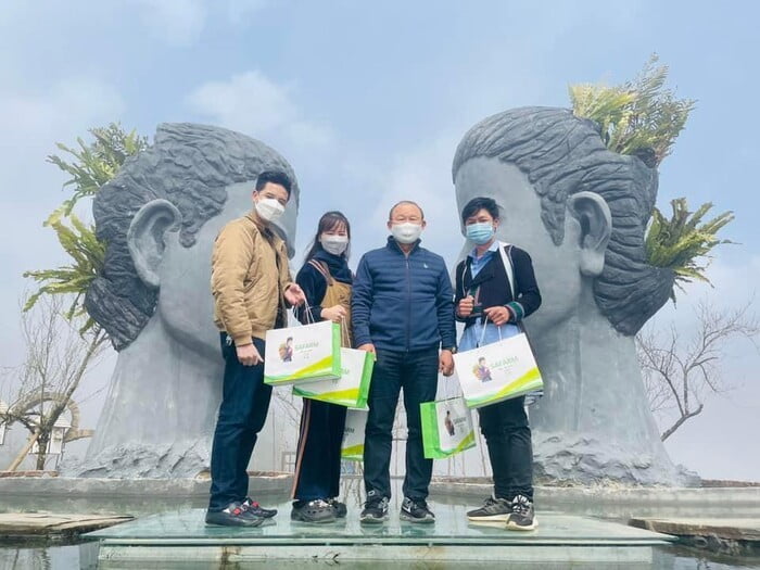Ông Park Đưa Bà Xã Đi Du Lịch Sa Pa