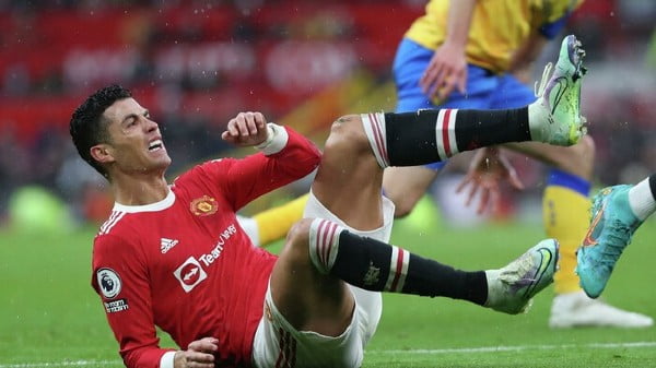 Ronaldo Thừa Nhận Áp Lực Tuổi Tác, Ngày Chia Tay Mu Đã Đến Gần?