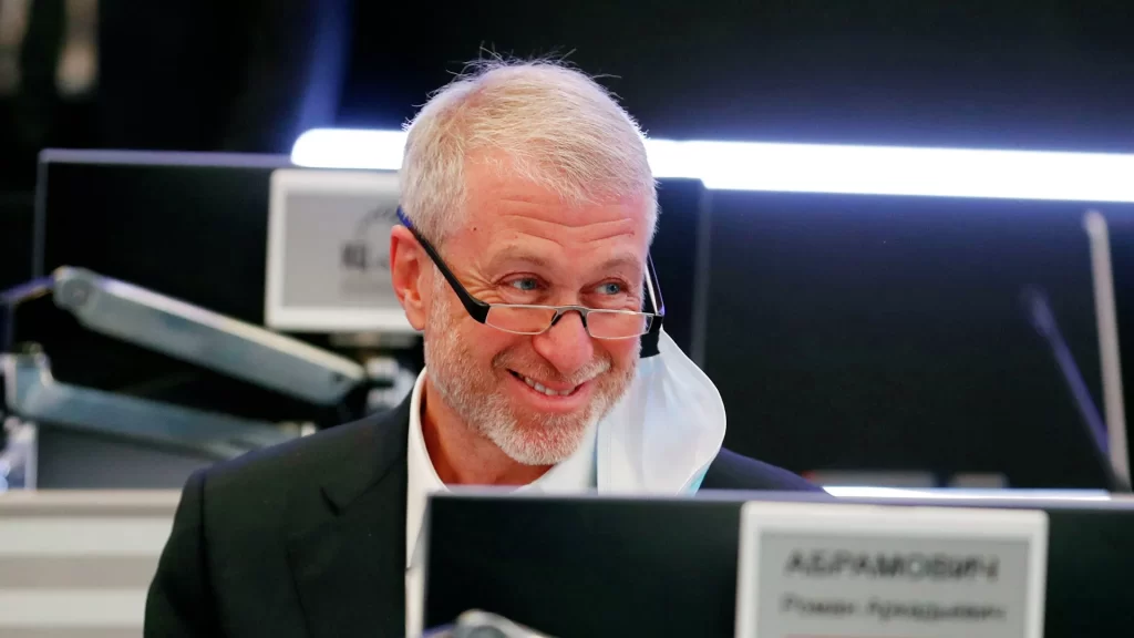 Giải Ngoại Hạng Anh Loại Doanh Nhân Nga Abramovich Khỏi Ban Quản Lý Của Chelsea