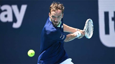 Daniil Medvedev Vào Vòng Bốn Miami Open 2022