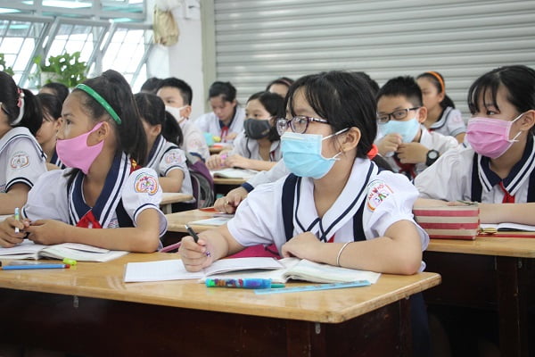 Tp.hcm: Sẽ Đề Xuất Cho Học Sinh Là F1 Trở Lại Trường Học Trực Tiếp