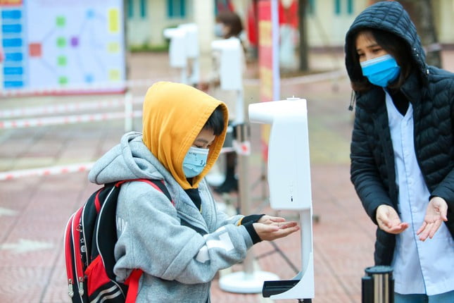 Bộ Trưởng Bộ Gd&Đt: Kiên Trì Mục Tiêu Đưa Học Sinh Đi Học Trở Lại