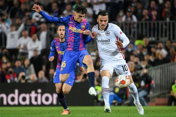 Điều Bất Thường Trong Trận Thua Khiến Barca Bị Loại Khỏi Europa League