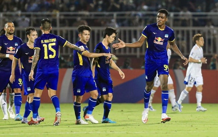 Công Phượng: Hagl Xứng Đáng Có 1 Điểm Trước Yokohama Thay Vì Thất Bại