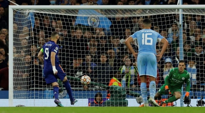 Benzema Níu Hy Vọng Cho Real Madrid Trước Man City: Sự Khác Biệt Của Thiên Tài