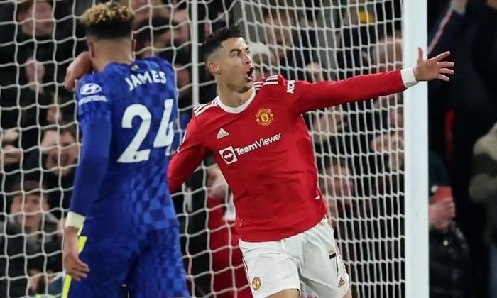 Ronaldo Giúp Mu Thoát Thua, Như Thường Lệ Keane Và Neville Lại… Chê Đội Bóng Cũ