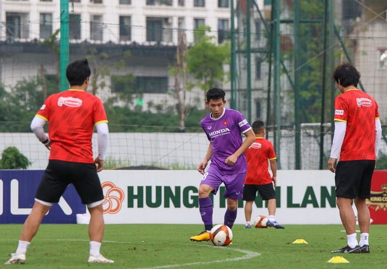 Hlv Park Hang Seo Kỳ Vọng Hai Long Sẽ Thay Thế Vị Trí Của Quang Hải