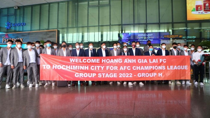 Dàn Sao Hagl Của Bầu Đức Dự Afc Champions League 2022 Làm Náo Nhiệt Sân Bay