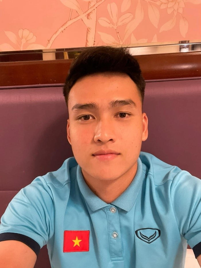 Tân Đội Trưởng U23 Việt Nam Sở Hữu Ngoại Hình Như Người Mẫu
