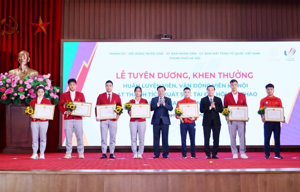 Hà Nội Tuyên Dương Khen Thưởng Các Hlv, Vđv Tiêu Biểu Tại Sea Games 31
