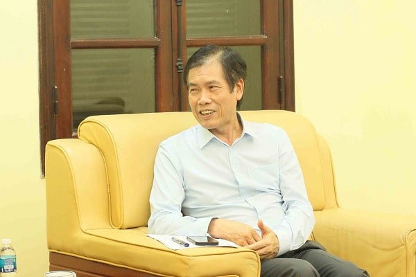 Phó Tổng Cục Trưởng Tổng Cục Tdtt Trần Đức Phấn Tiếp Đồng Chí Đại Biện Lâm Thời Đại Sứ Quán Nước Cộng Hoà Dân Chủ Nhân Dân Triều Tiên