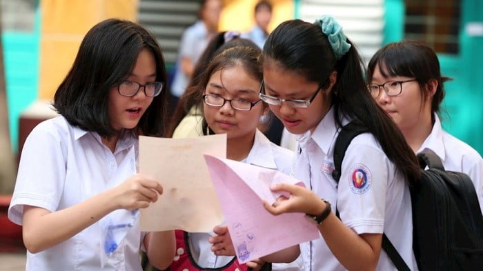 Gấp Rút Chuẩn Bị Cho Kỳ Thi Tuyển Sinh Vào Lớp 10