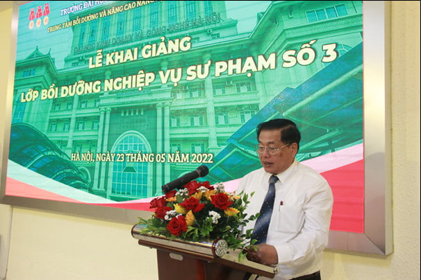 Khai Giảng Lớp Nghiệp Vụ Sư Phạm Dành Cho Cán Bộ Giảng Viên Trường Đại Học Kinh Doanh Và Công Nghệ Hà Nội