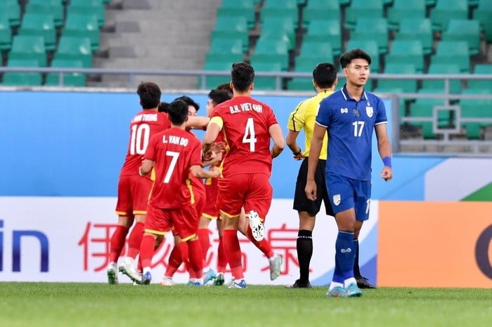 U23 Việt Nam Hoà Tiếc Nuối Thái Lan: Ngả Mũ Trước Tinh Thần Chiến Đấu Của Thầy Trò Hlv Gong!