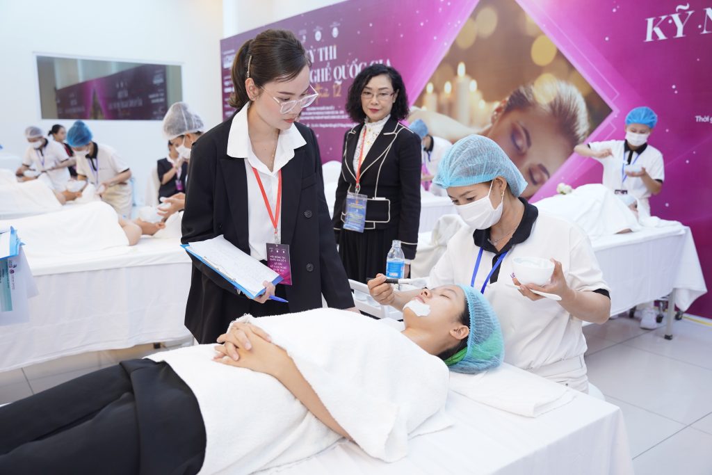 Thí Sinh Hội Đồng Thi Số 3 Xuất Sắc Hoàn Thành Kỳ Thi Kỹ Năng Nghề Quốc Gia Lần Thứ 12