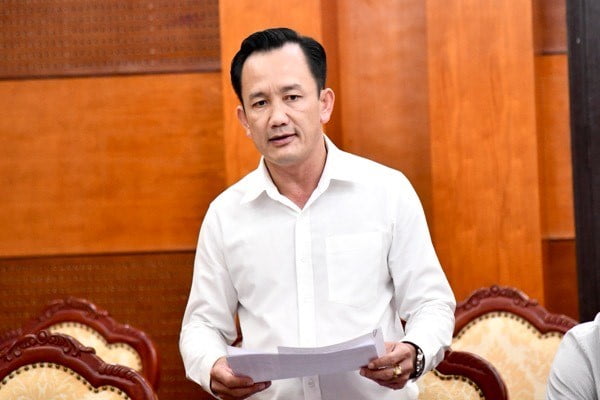Lãnh Đạo Tổng Cục Tdtt Làm Việc Với Trung Tâm Hlttqg Tp. Hồ Chí Minh