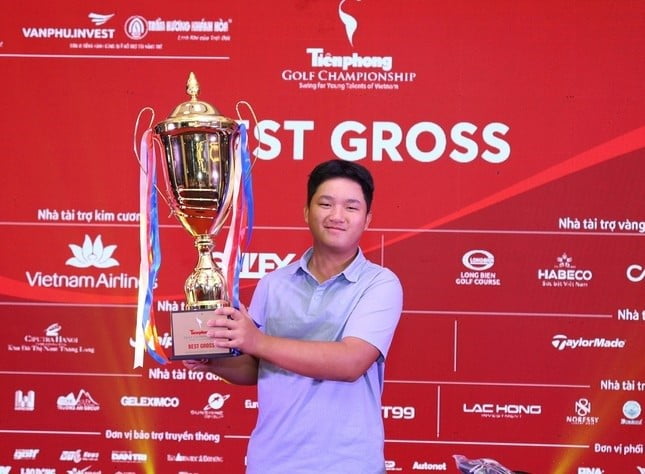 Nguyễn Anh Minh Bảo Vệ Thành Công Ngôi Vô Địch Tiền Phong Golf Championship 2022