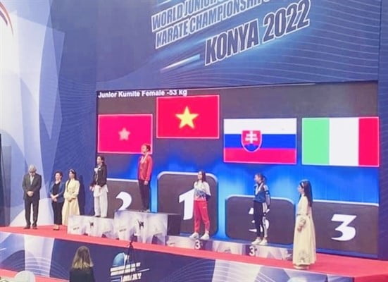 Võ Sĩ Nguyễn Thị Diệu Ly Giành Hcv Tại Giải Karate Trẻ Thế Giới 2022