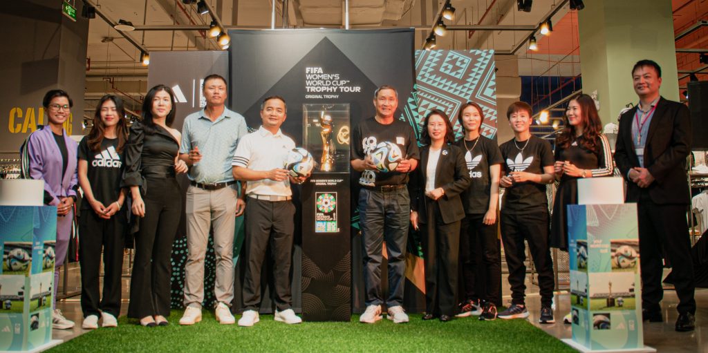 Adidas Và Fifa Đưa Cúp Vàng World Cup Nữ Đến Thăm Việt Nam Trong Hành Trình Trophy Tour