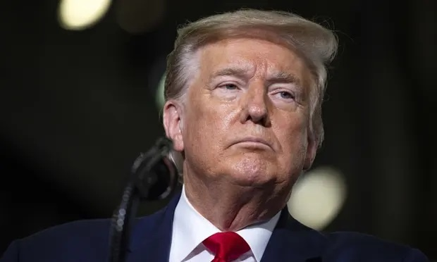 Donald Trump Bị Truy Tố Hơn 30 Tội Danh