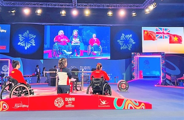 Vđv Cử Tạ Lê Văn Công Giành Vé Chính Thức Tới Paralympic 2024 Tại Pháp.