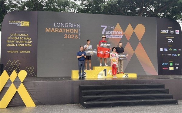 Giải Chạy Marathon Long Biên 2023 Diễn Ra An Toàn, Thành Công
