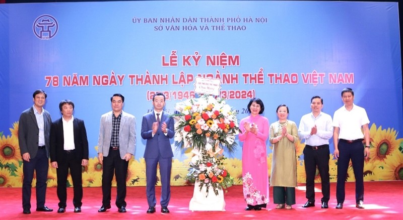 Hà Nội: Khen Thưởng Các Hlv, Vđv Xuất Sắc Nhân Dịp Kỷ Niệm Ngày Truyền Thống Ngành Tdtt