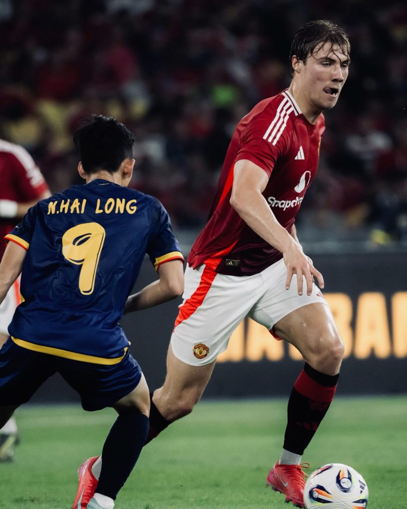 Kỳ Tích Châu Á: Hlv Kim Sang Sik Và Chiến Thắng Lịch Sử Trước Man United