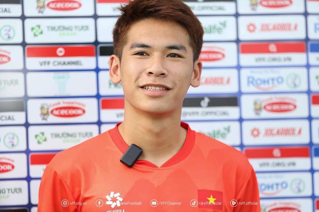 Lê Văn Thuận – "Tân binh vàng" bất ngờ góp mặt trong đội hình U23 Việt Nam