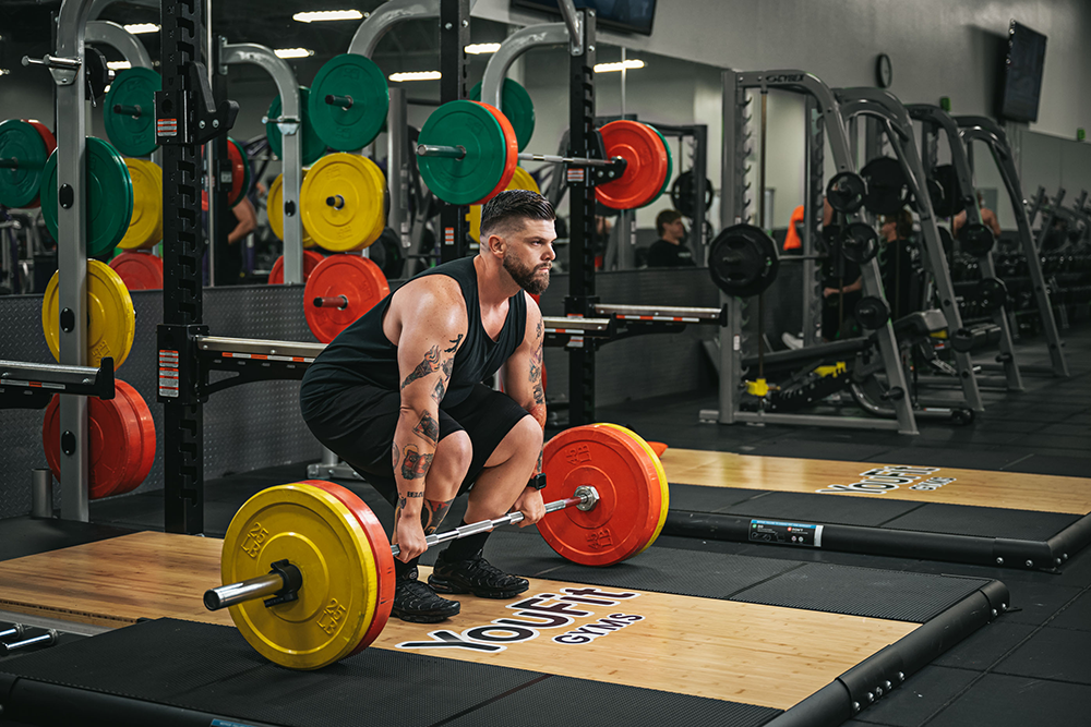 LANE JOHNSON VÀ MÀN NÂNG TẠ 705 LBS GÂY SỐT: KHI SỨC MẠNH TRỞ THÀNH NỘI DUNG VIRAL MỚI CỦA THỂ THAO MẠNG XÃ HỘI