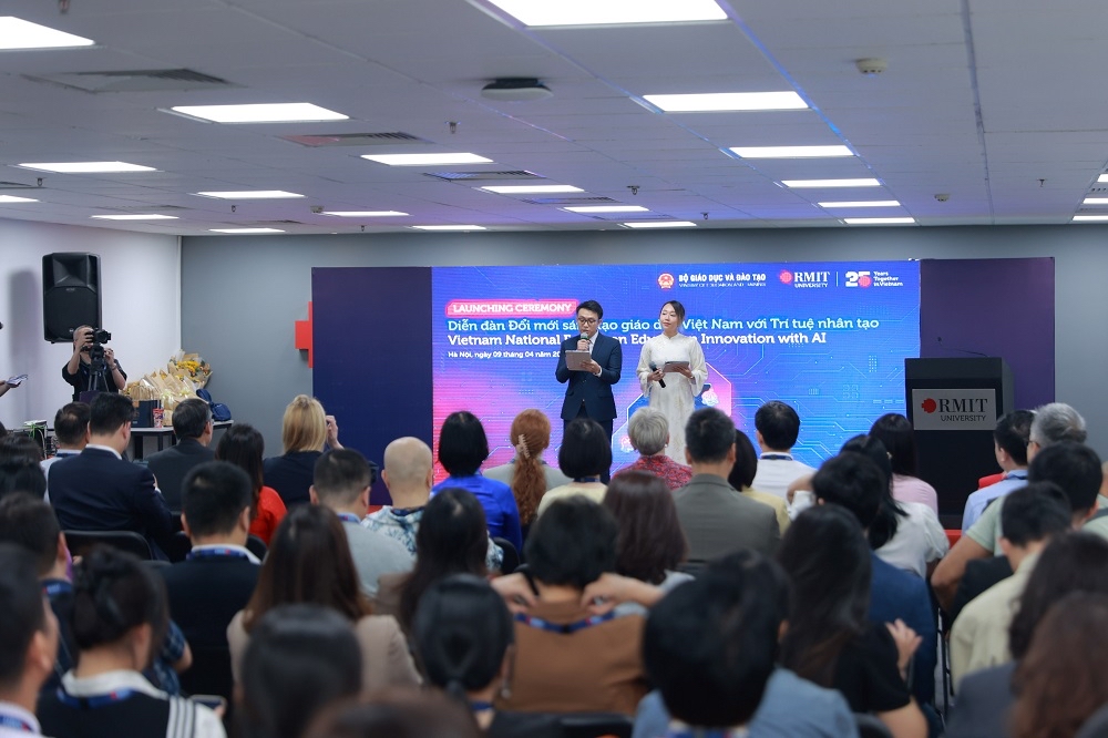 Toàn cảnh Diễn đàn Quốc gia “Empowering Educators with AI” – RMIT & Bộ GD&ĐT