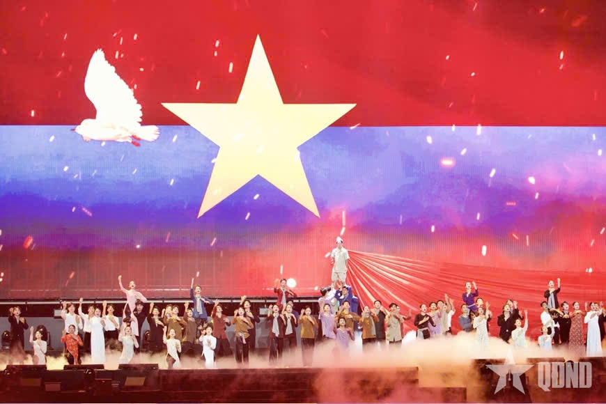 Đại hội khỏe “Vì an ninh Tổ quốc” lần thứ IX và Hội thi điều lệnh, quân sự, võ thuật CAND lần thứ VI: Khí phách người chiến sĩ – Sức mạnh từ kỷ luật và thể chất