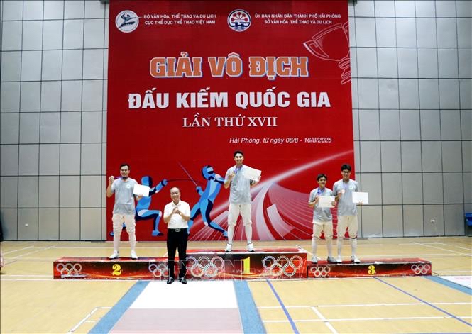 Giải vô địch Đấu kiếm quốc gia 2025: Hà Nội xuất sắc dẫn đầu toàn đoàn