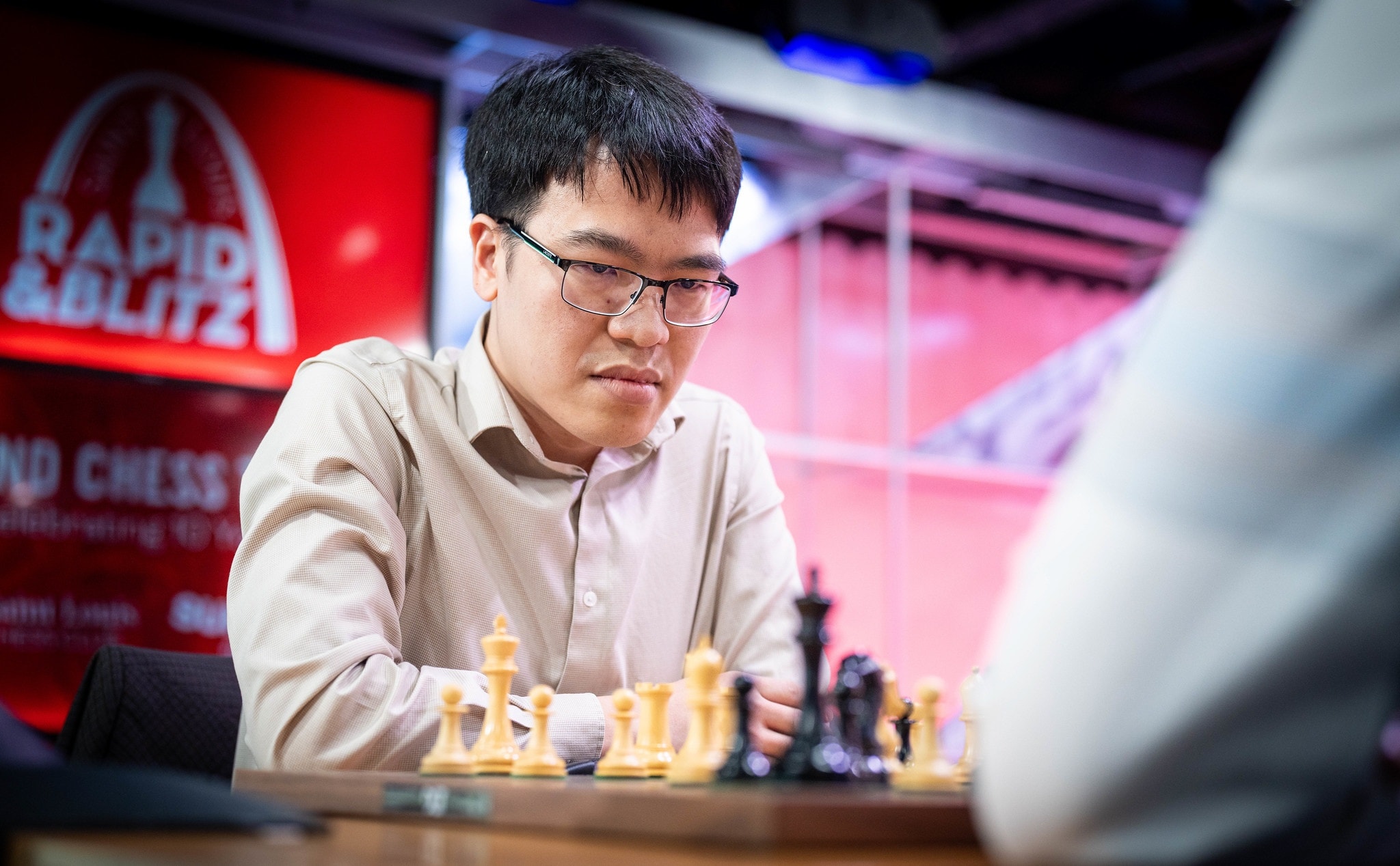Lê Quang Liêm hạ gục Vua cờ Gukesh tại St. Louis Rapid & Blitz 2025