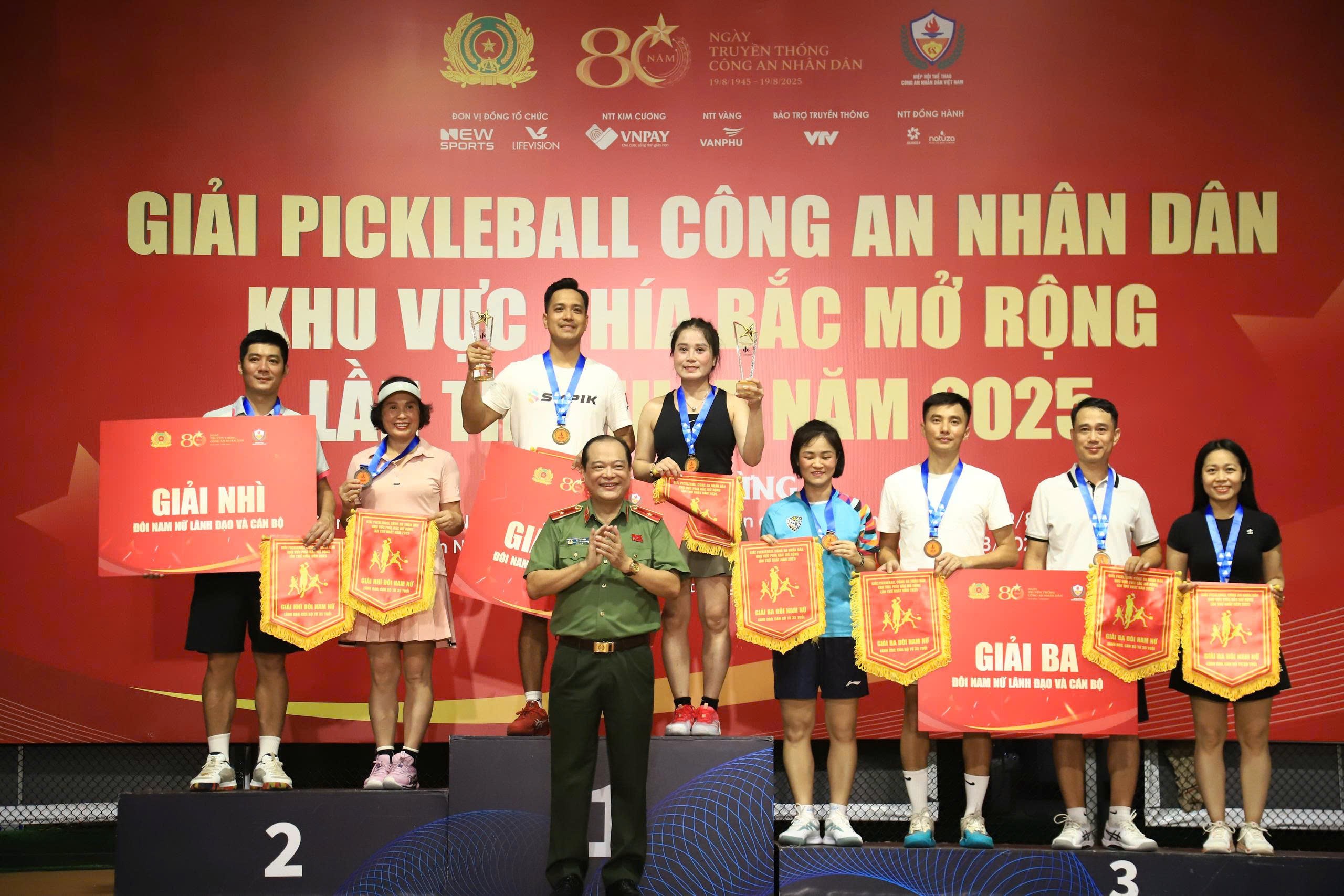 Pickleball CAND 2025 trở lại mạnh mẽ: Loạt chung kết kịch tính và kỳ vọng bùng nổ trong ngày cuối