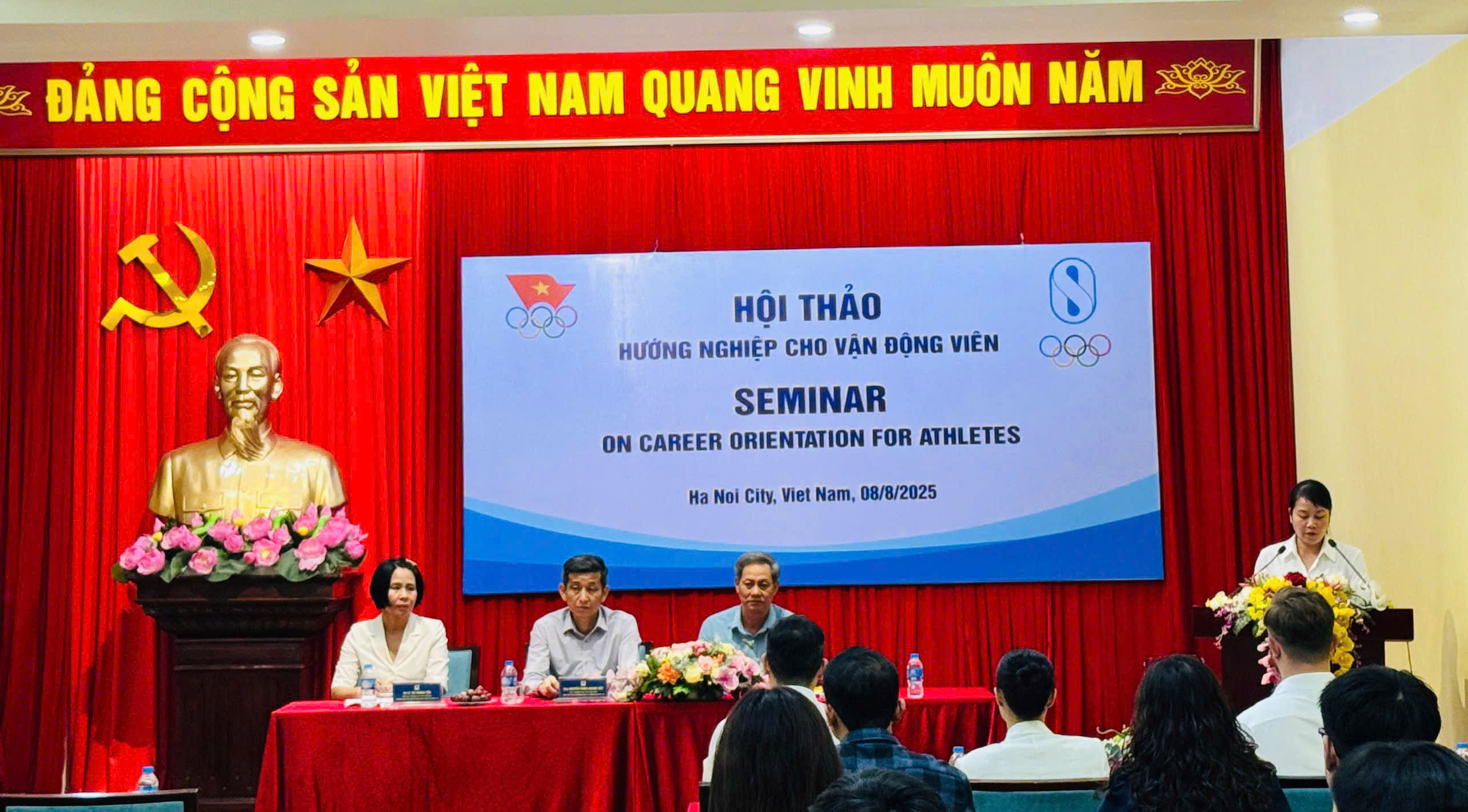 TỪ SÂN CHƠI THỂ THAO ĐẾN BẢN LĨNH CUỘC SỐNG: HÀNH TRÌNH MỚI CỦA CÁC VẬN ĐỘNG VIÊN VIỆT NAM
