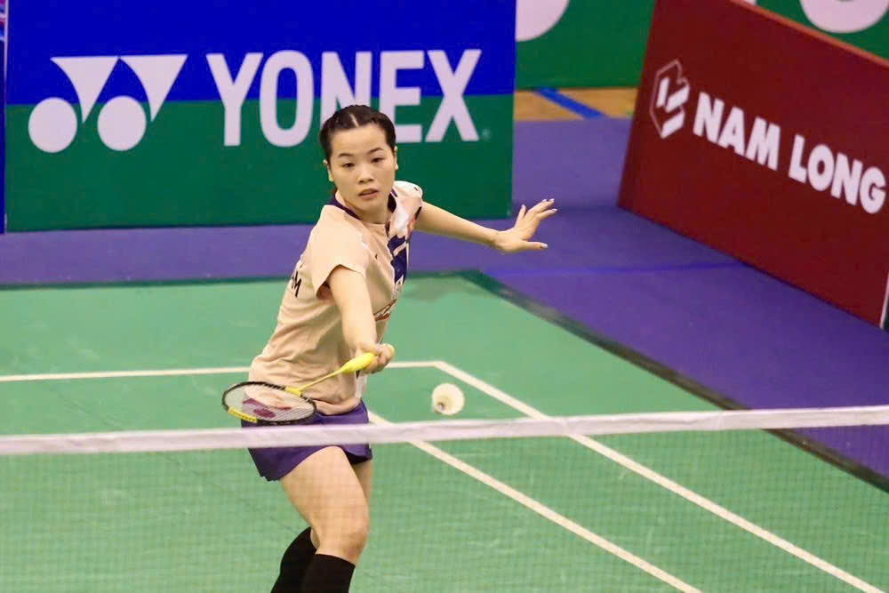 Nguyễn Thùy Linh ngược dòng vào tứ kết Vietnam Open 2025