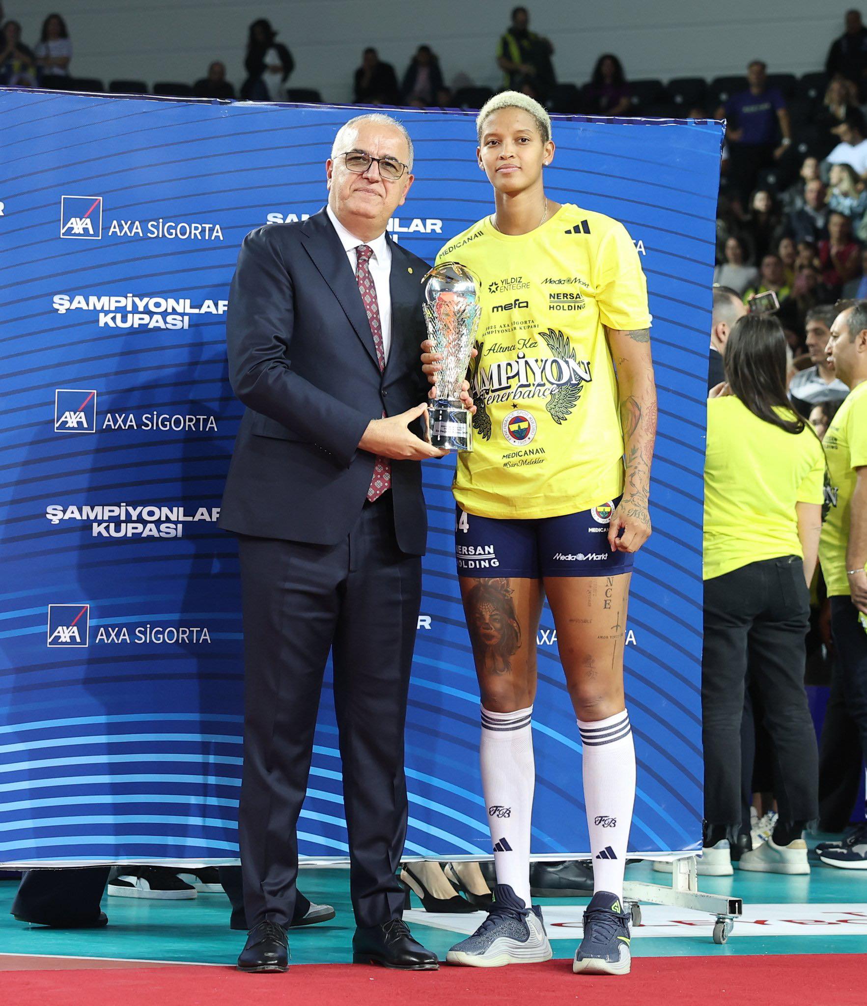 Melissa Vargas giành MVP Siêu Cúp Thổ Nhĩ Kỳ 2025 sau màn trình diễn đỉnh cao