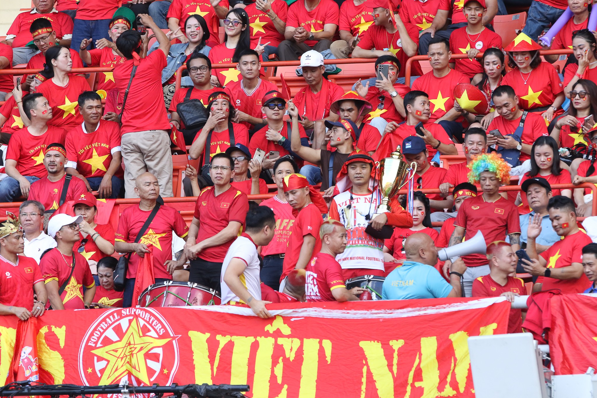 Chiến binh thứ 12 tiếp lửa đưa U22 Việt Nam vào chung kết SEA Games 33