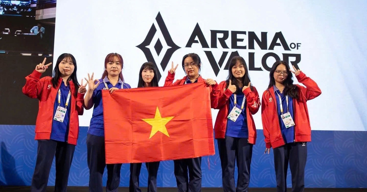 Tuyển nữ Liên Quân Mobile Việt Nam lần đầu giành HCV tại SEA Games 33