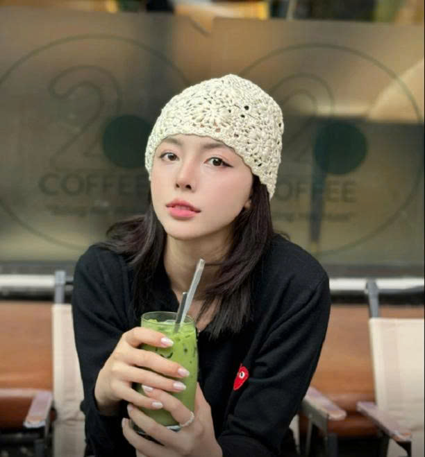 Vẻ đẹp gây sốt của nữ xạ thủ Phí Thanh Thảo đặt mục tiêu HCV SEA Games 33