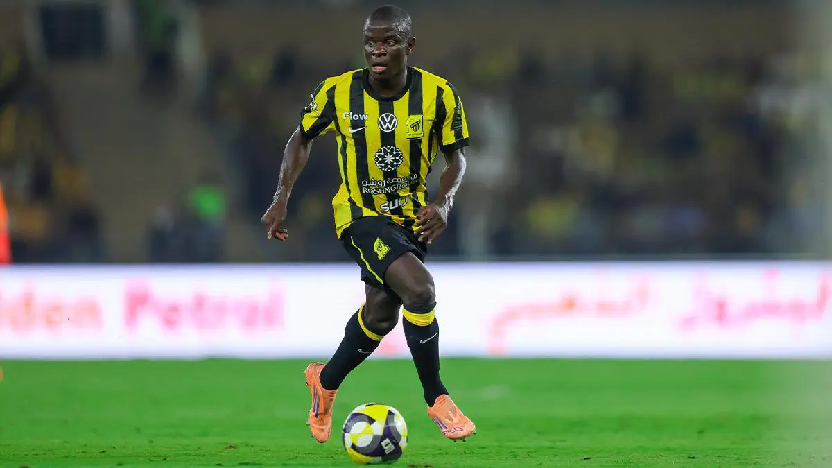 N’Golo Kanté và khả năng trở lại châu Âu cùng Fenerbahce