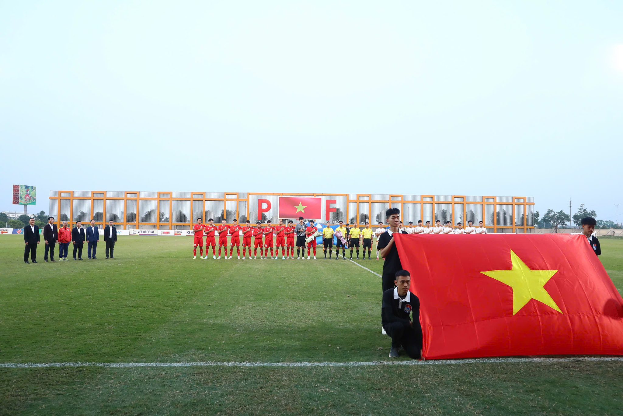 Giải U19 Quốc gia 2025/26 khai màn sôi động tại Trung tâm PVF