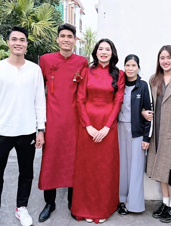 Duy Tuyến – Mỹ Hằng chính thức về chung một nhà