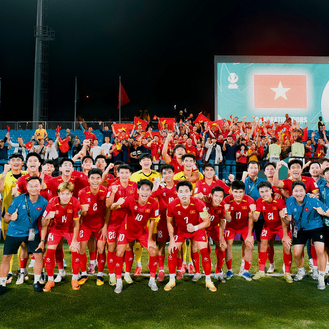 Tottenham Hotspur chúc mừng U23 Việt Nam sau kỳ tích toàn thắng vòng bảng U23 châu Á 2026